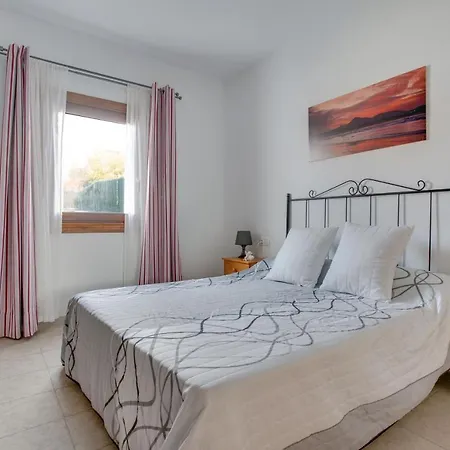 Daniamand 34a Villa